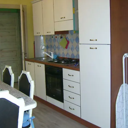 Casa Di Venere Via Roma 2 Riva Faraldi Appartamento *