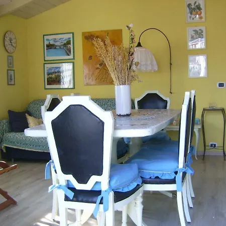 Appartamento Casa Di Venere Via Roma 2 Riva Faraldi *